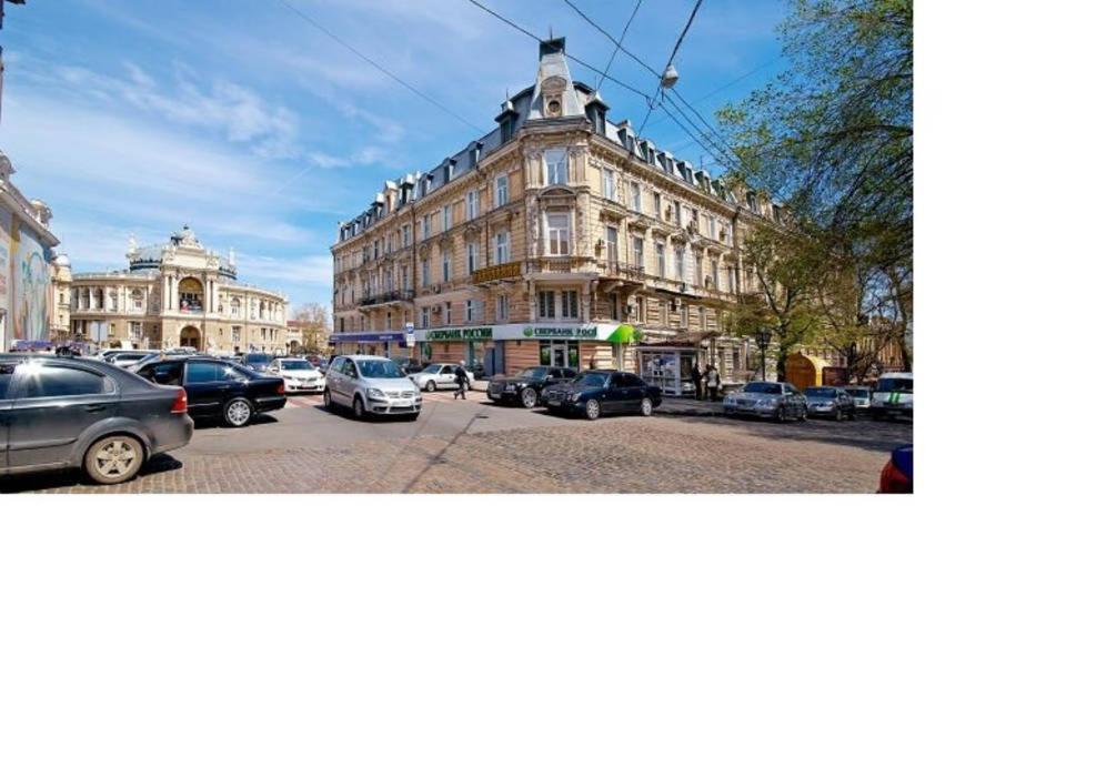 Center, Apartment On Deribasovskaya 10 Одеса Екстериор снимка