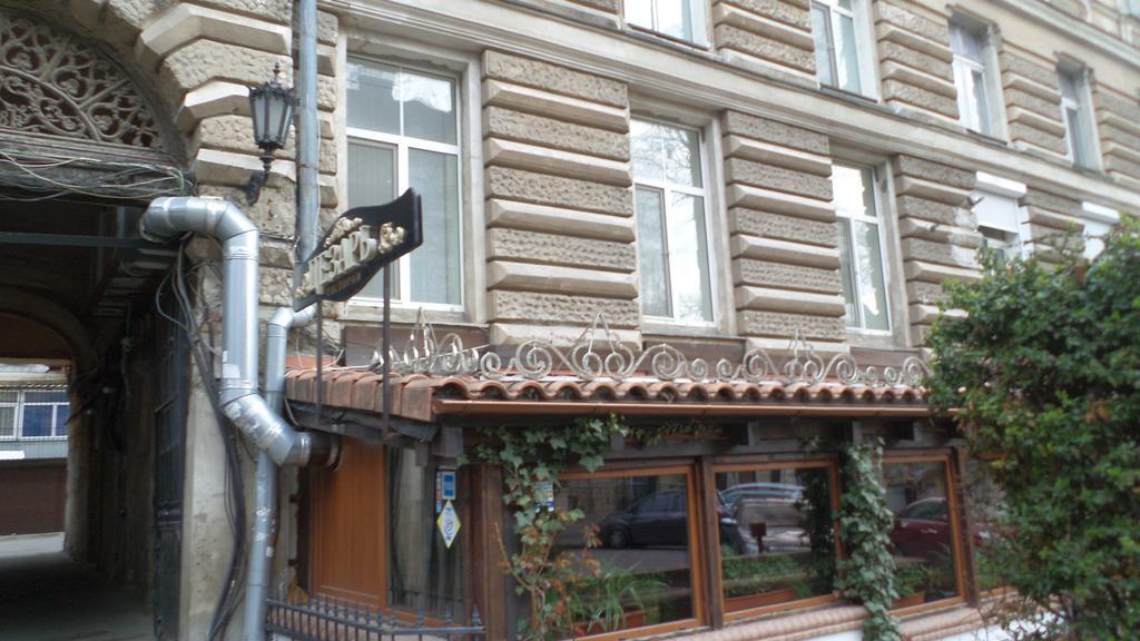 Center, Apartment On Deribasovskaya 10 Одеса Екстериор снимка